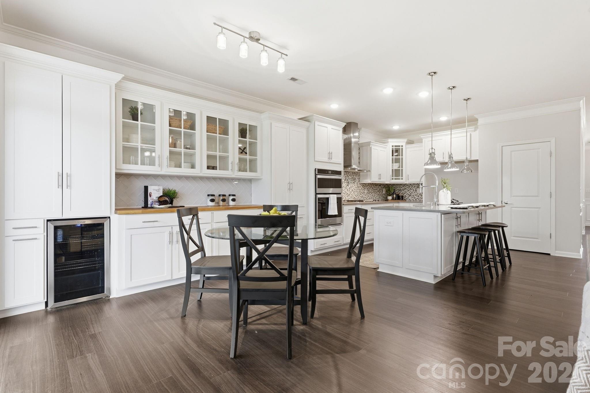 Kellswater Bridge - Residential