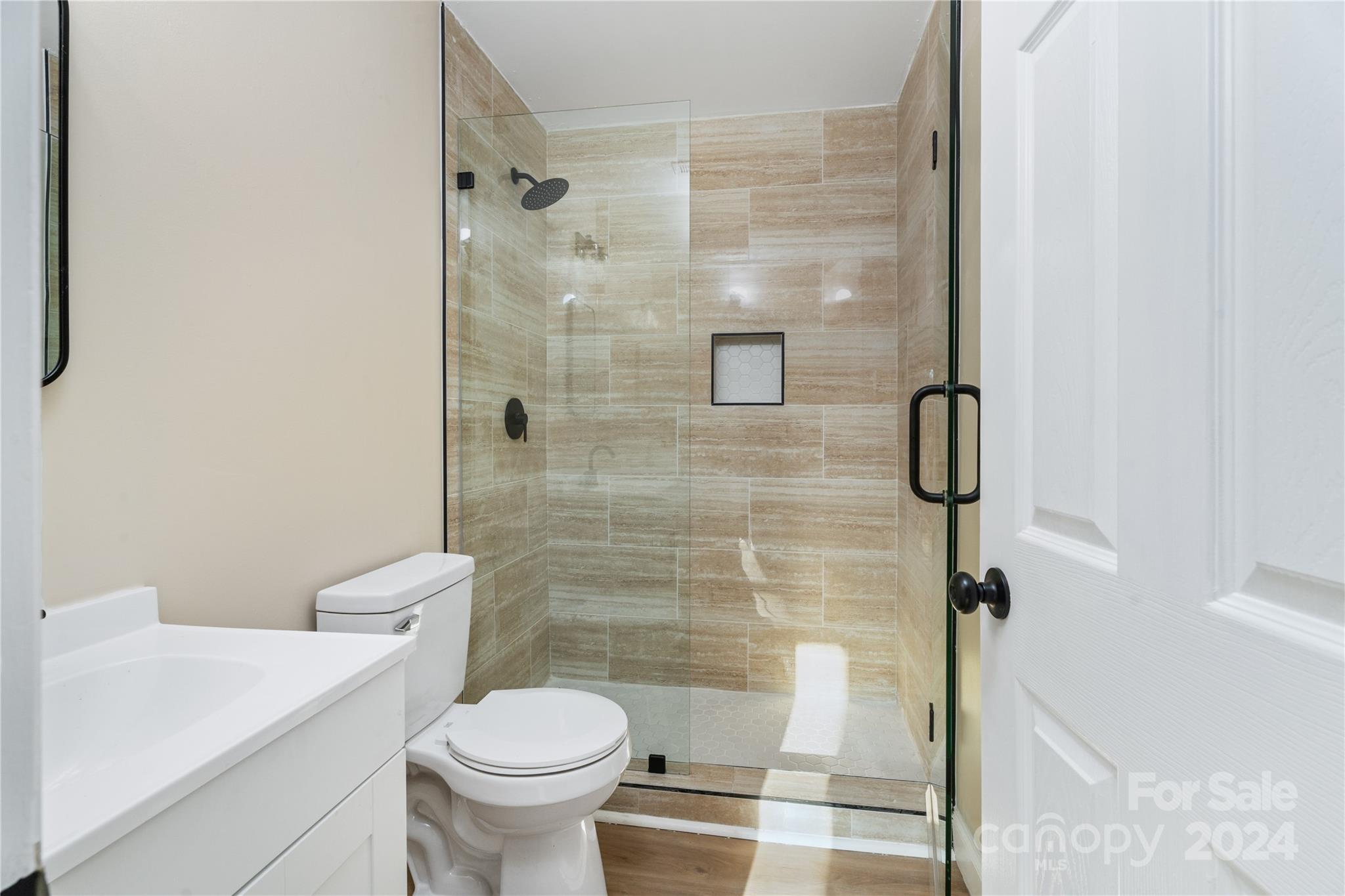 Kings Pointe - Residential