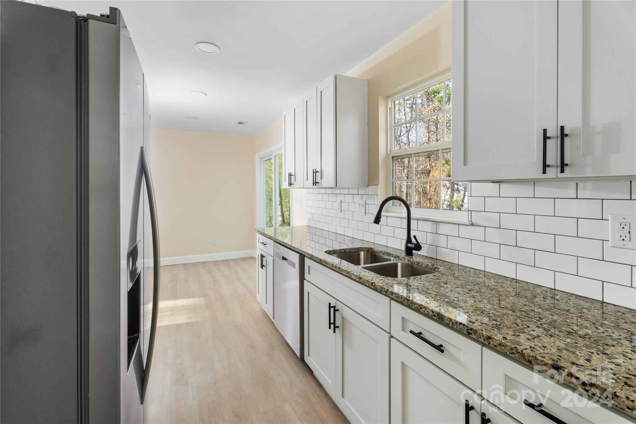 Kings Pointe - Residential