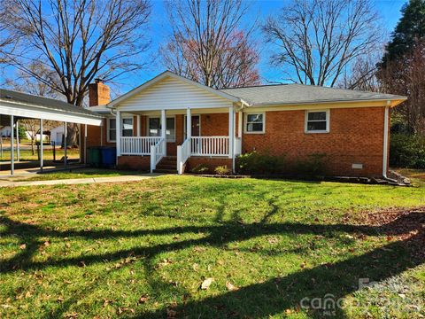 1308 Stallings Road Matthews NC 28104