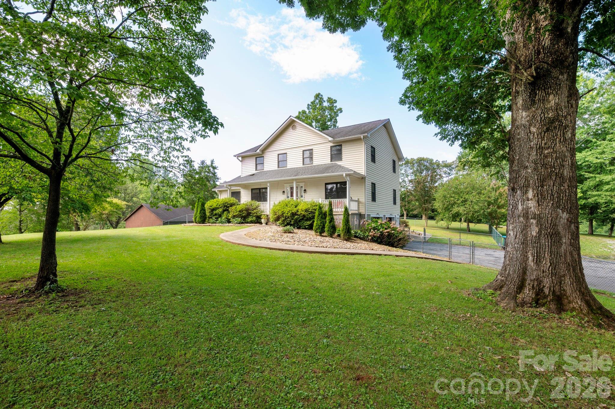 Photo 1 of 40 — 10 Old Turnpike Road, Mills River, NC 28759
