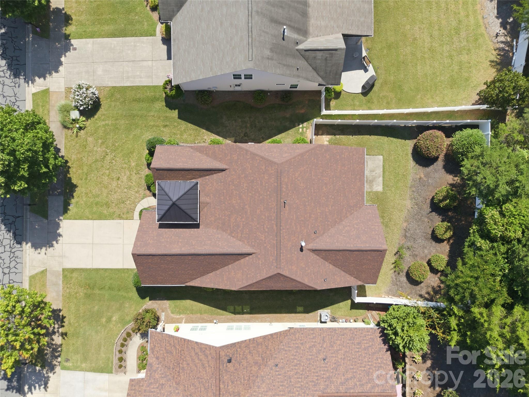 593 Harrison Drive NW
