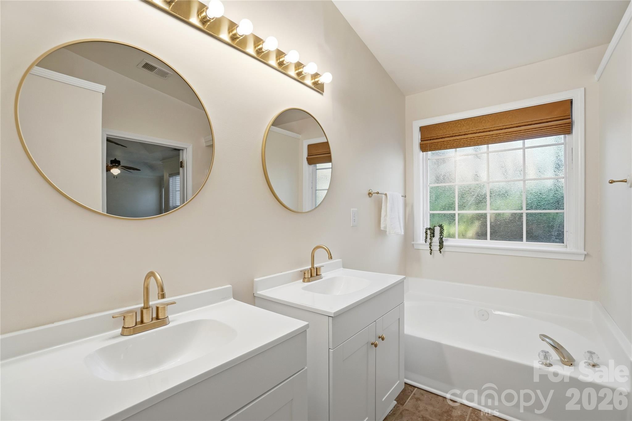 Fox Glenn - Residential