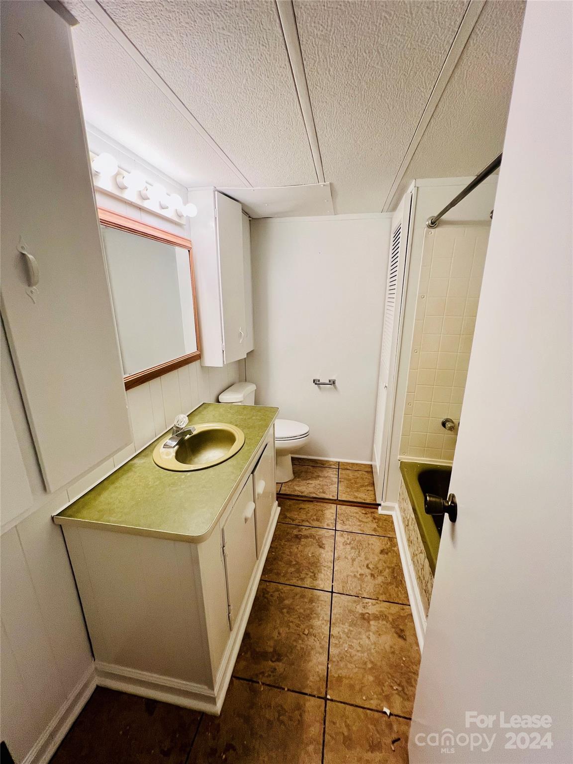 None - Residential Lease