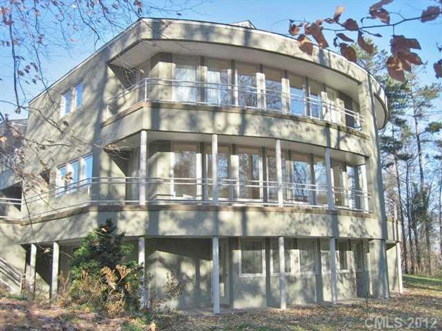 PRICE REDUCTION, BANK APPROVED LIST PRICE! Upgrades galore, renovated kitchen with granite, butlers pantry with wet bar, refinished hardwoods, his/hers master bath and closets. Guest house with separate entrance is a perfect nanny suite. Sellers enclosed loft to create 4th BR/Bonus. Beautiful finishes throughout! Please note: home is in need of work.Great cosmetically but there are water intrusion issues & mold, stucco needs repair. Sold "as-is". Buyer to turn on utilities for inspections.