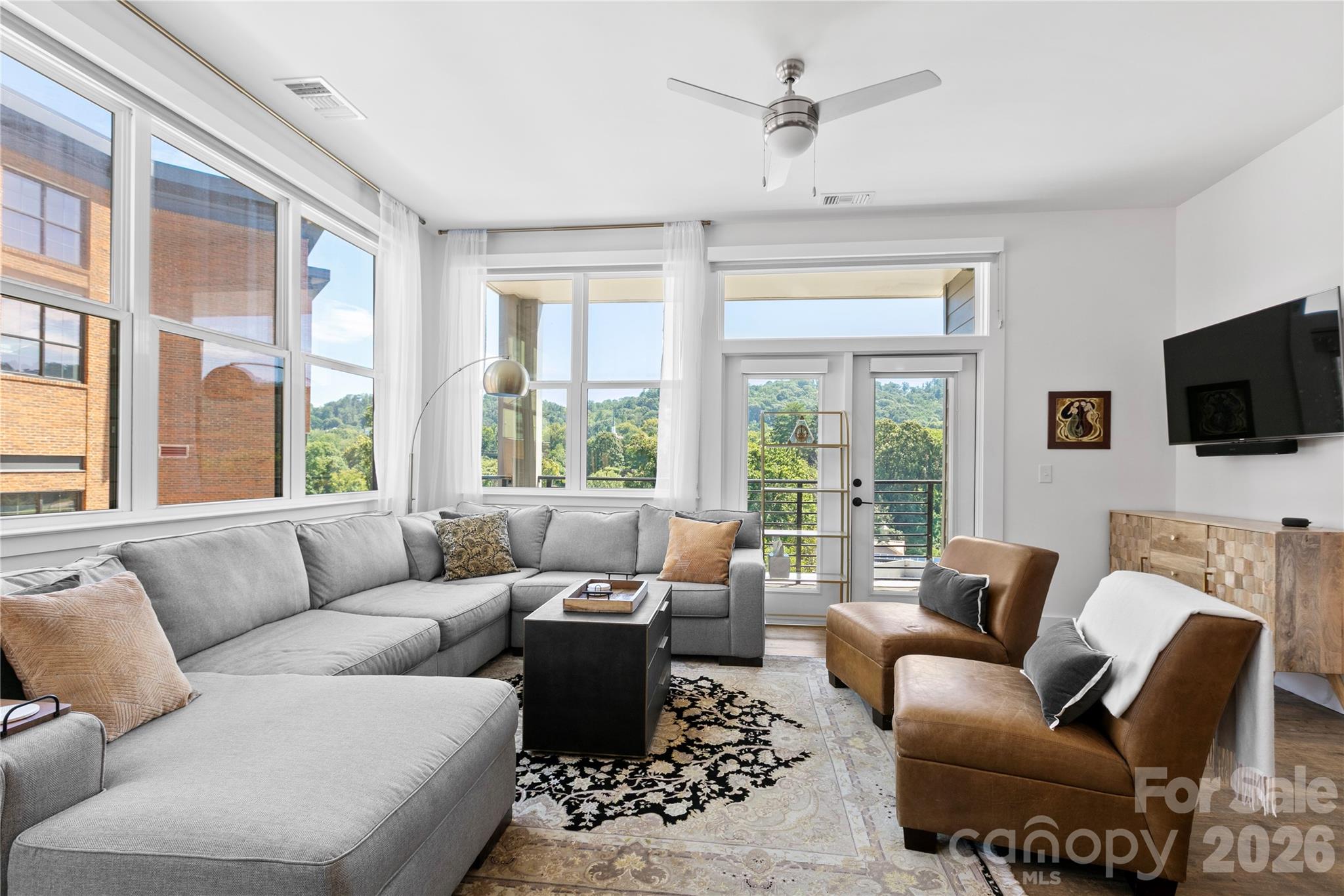 55 S Market Street 416