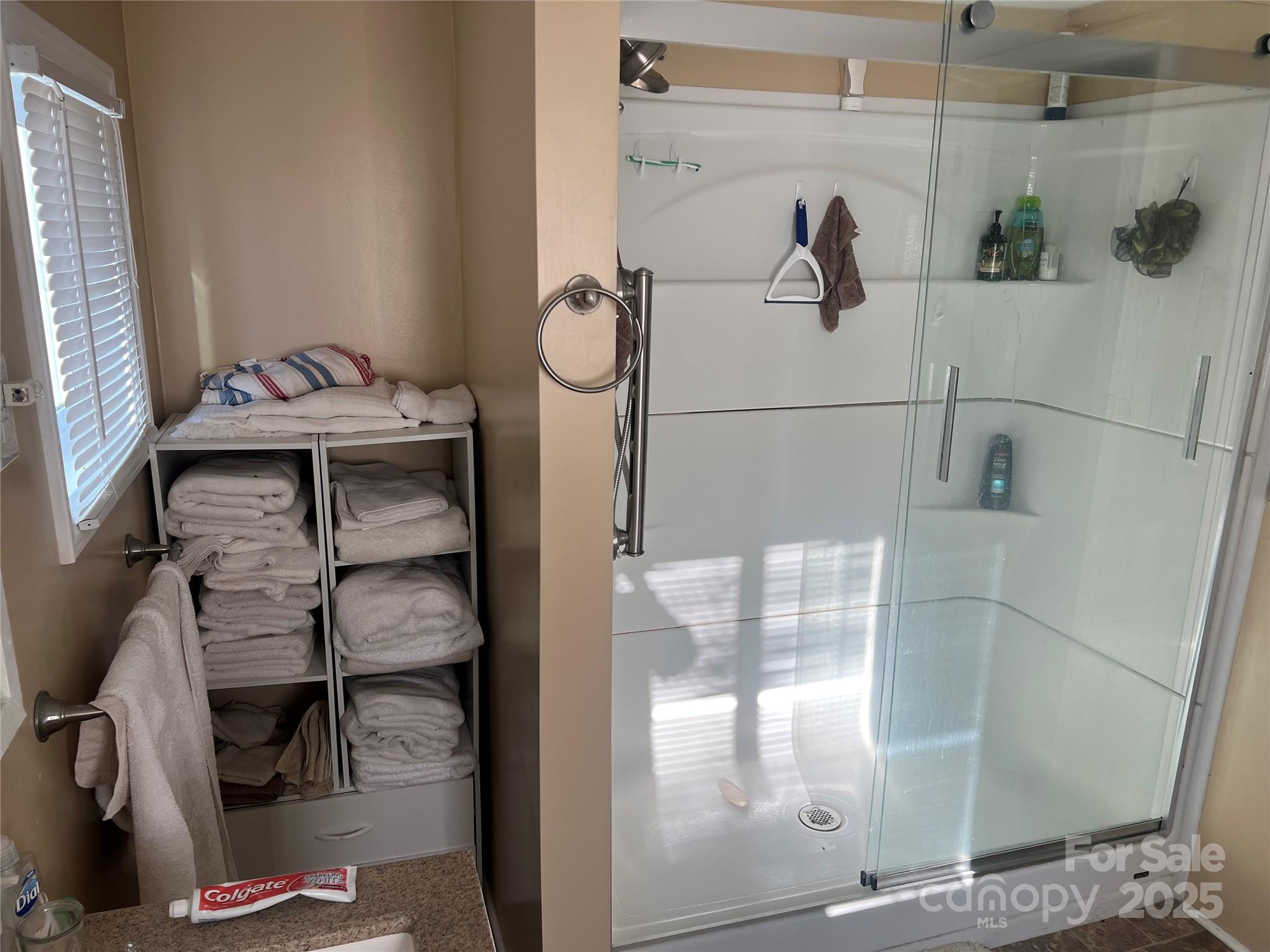 34 Point Lookout Circle