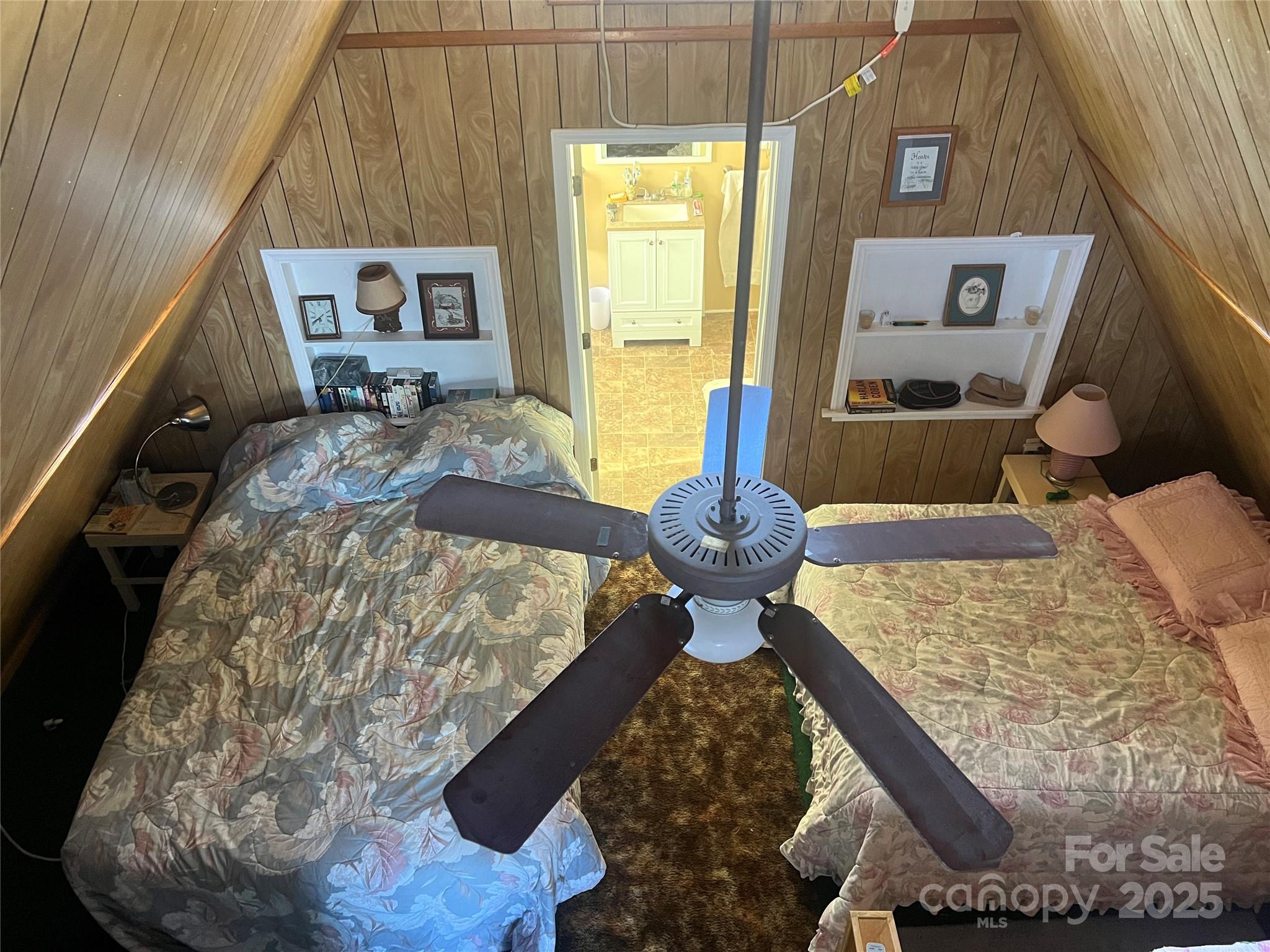 34 Point Lookout Circle