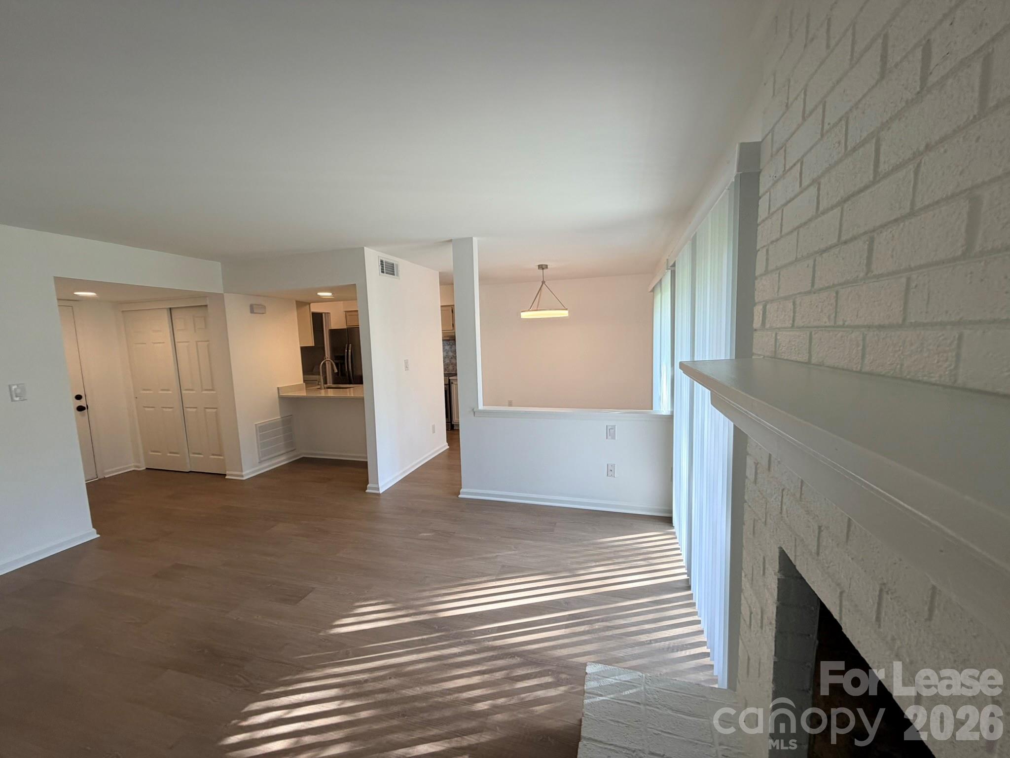 11048 Cedar View Road