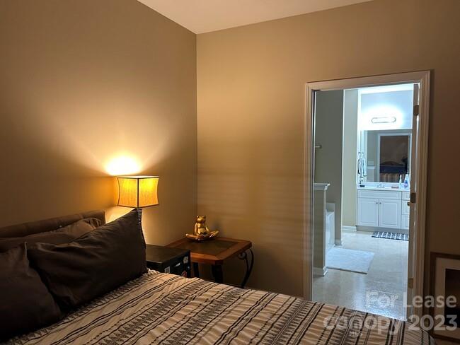 The Terraces at Oakhurst - Residential Lease