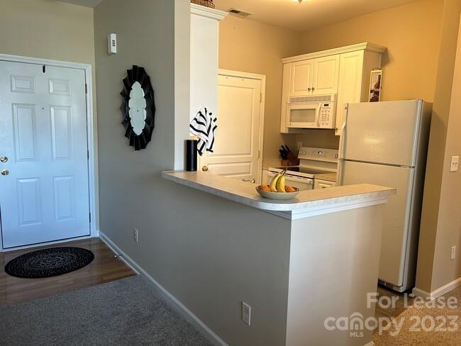 The Terraces at Oakhurst - Residential Lease