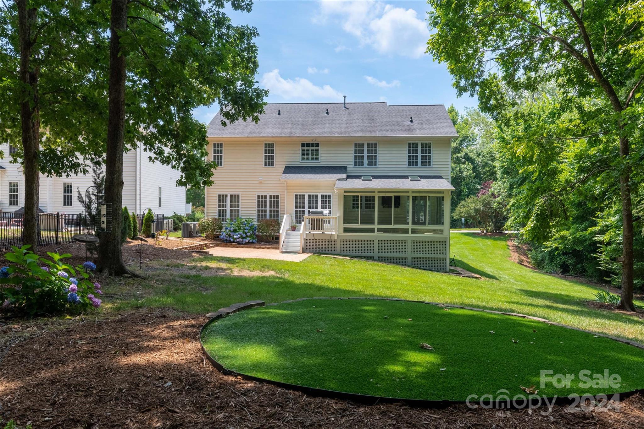 Olde Sycamore - Residential