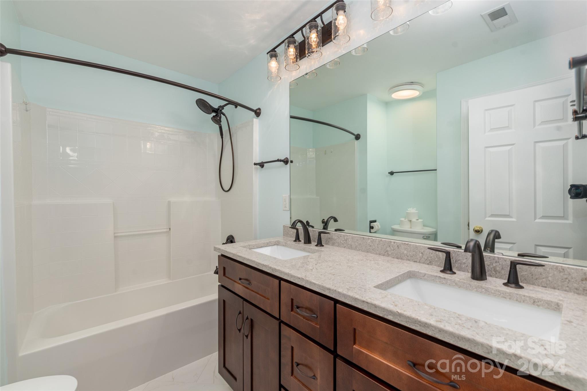 Olde Sycamore - Residential