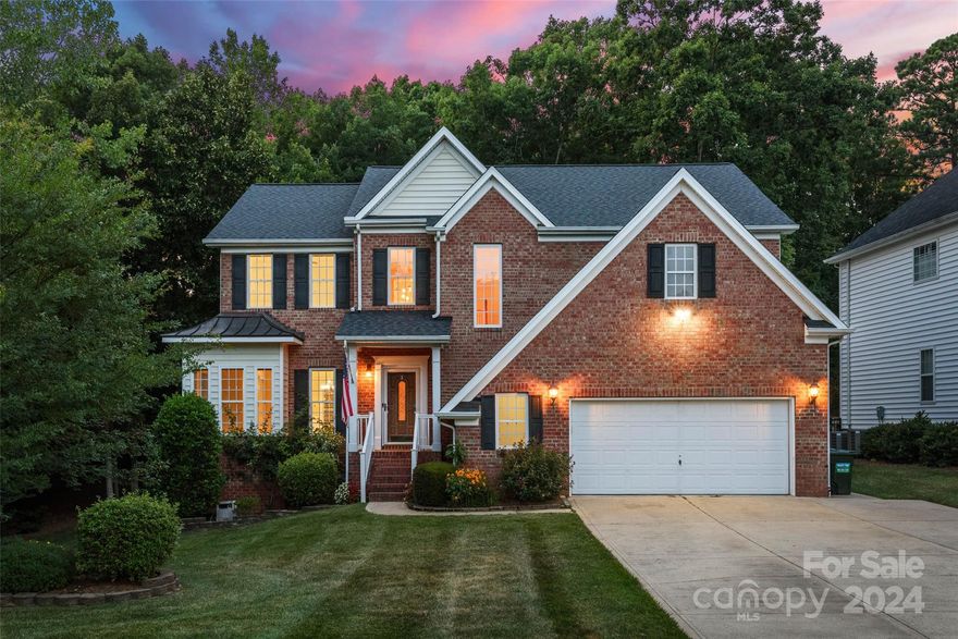 Lovely home backs up to the Olde Sycamore Golf Course 10th Tee.  2 Story Foyer & a formal LR/ DR as well as a Gourmet Kitchen with a Farm Style Stainless Sink & a  Double Wall Oven and Wall Microwave & an electric cooktop & a stainless Bosch Dishwasher.  Stainless Refrigerator & Washer/ Dryer with Pedestals underneath & color TV & sound bar located on the rear wall of the Sunroom will convey at the closing. The kitchen has White Quartz countertops an Island, under-counter lighting, & a tiled backsplash. The home flows well for entertaining a Family Room, Breakfast area, & a Sunroom/ upper features 5 BR & 2 Baths. Finished Workroom in an oversized garage with a hot water recirculation pump, Whole House Water Filtration includes UV Light, Irrigation System 8 Zones +2 for drip front porch & rear yard. One of the largest lots in Olde Sycamore. 1st Flr has a UV light. Pest Maintenance Agreement in place. Encapsulated Crawlspace. oldesycamoregolf.com Golf course is not included in HOA fees.