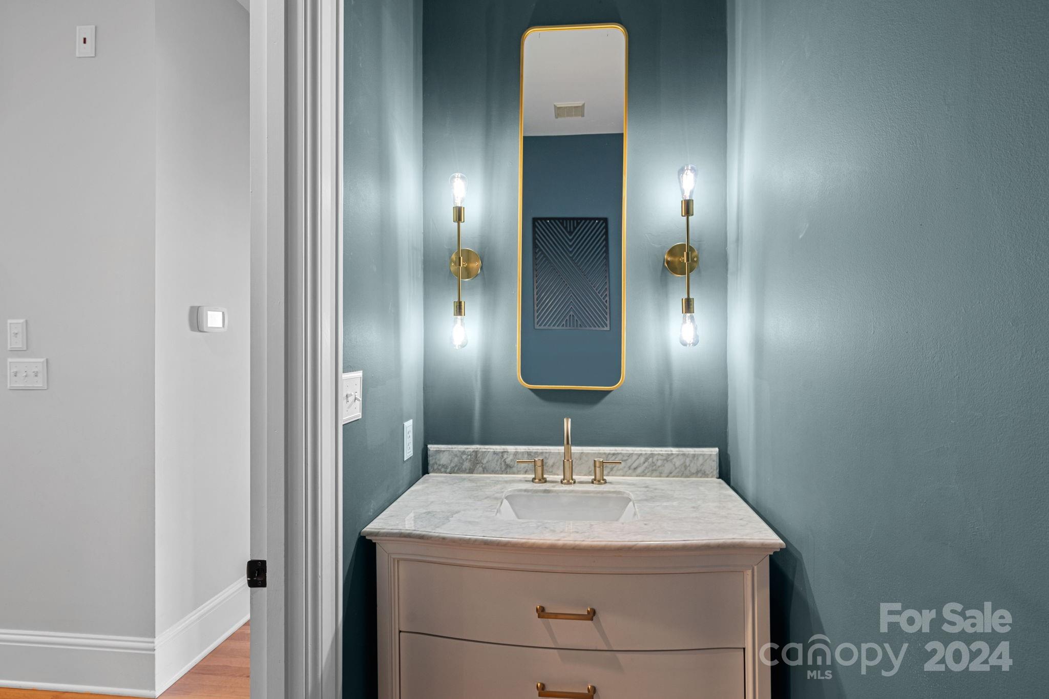 The Peninsula - Residential