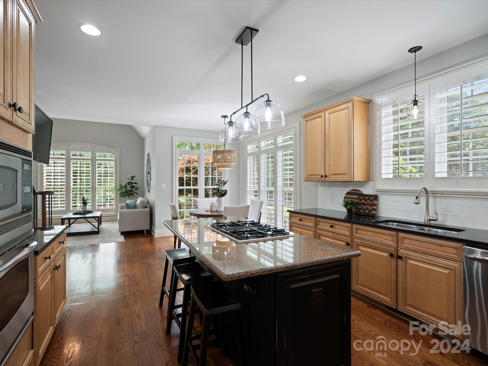 Water Edge - Residential