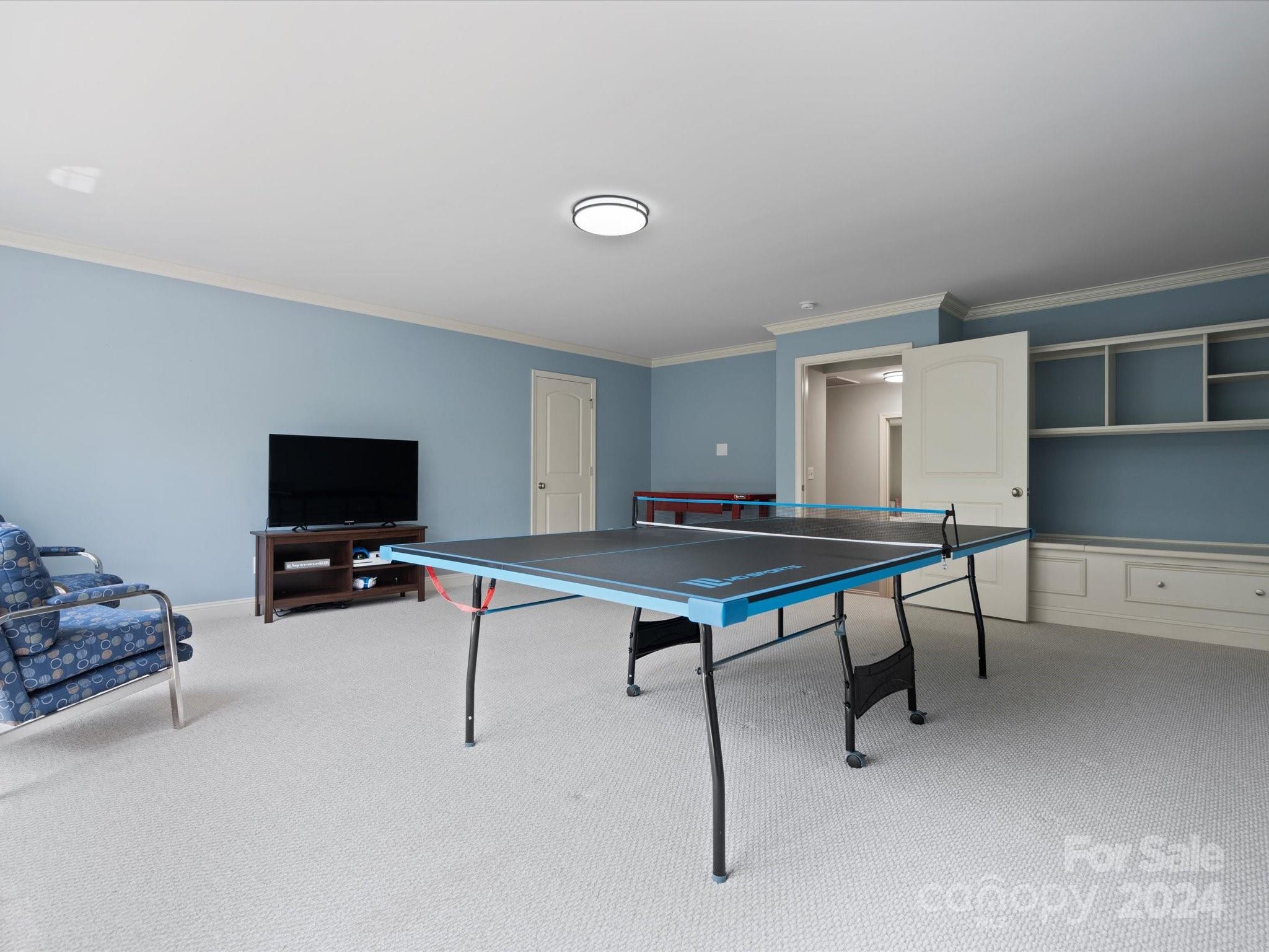 Water Edge - Residential