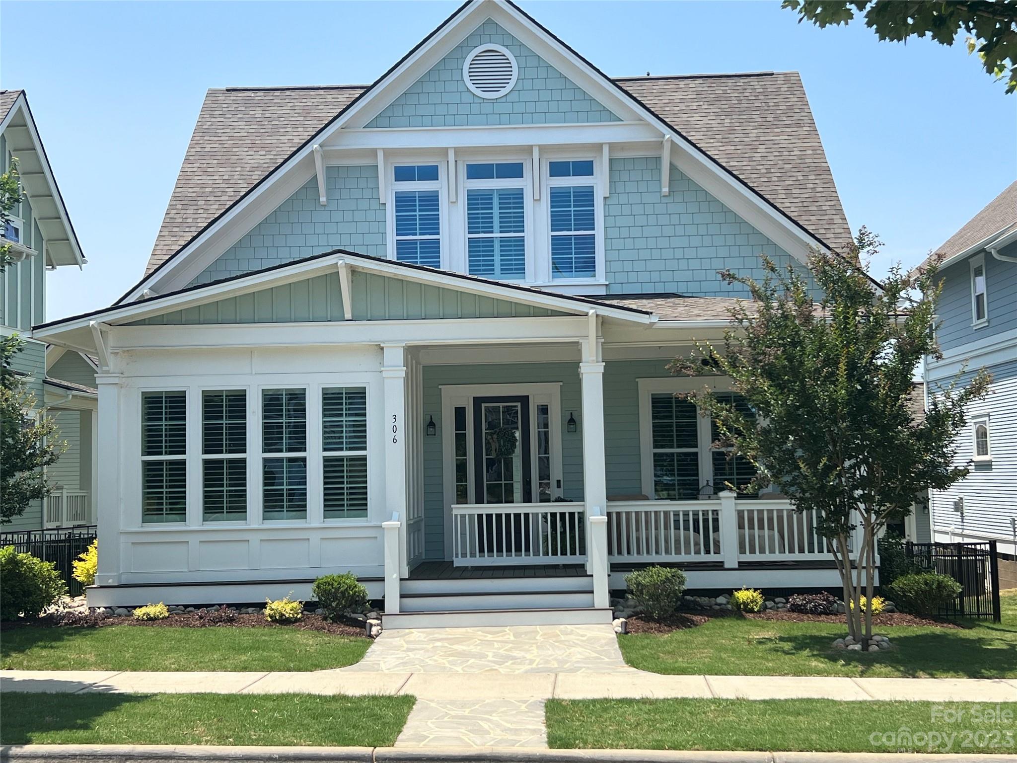 Riverwalk - Residential