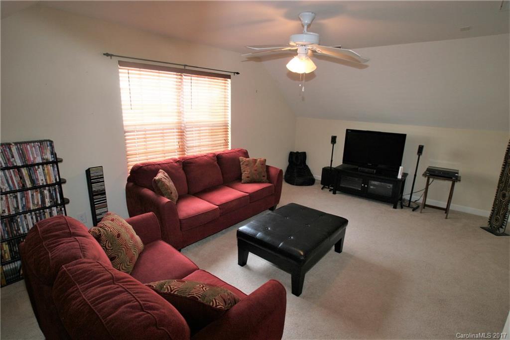 Highland Creek - Residential