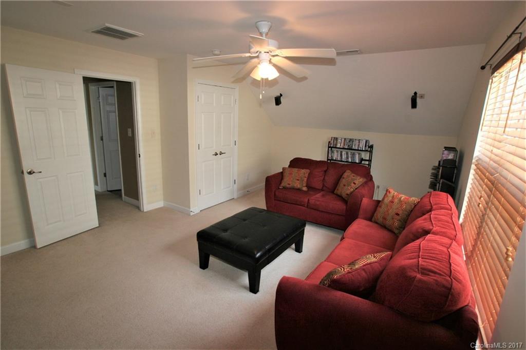 Highland Creek - Residential