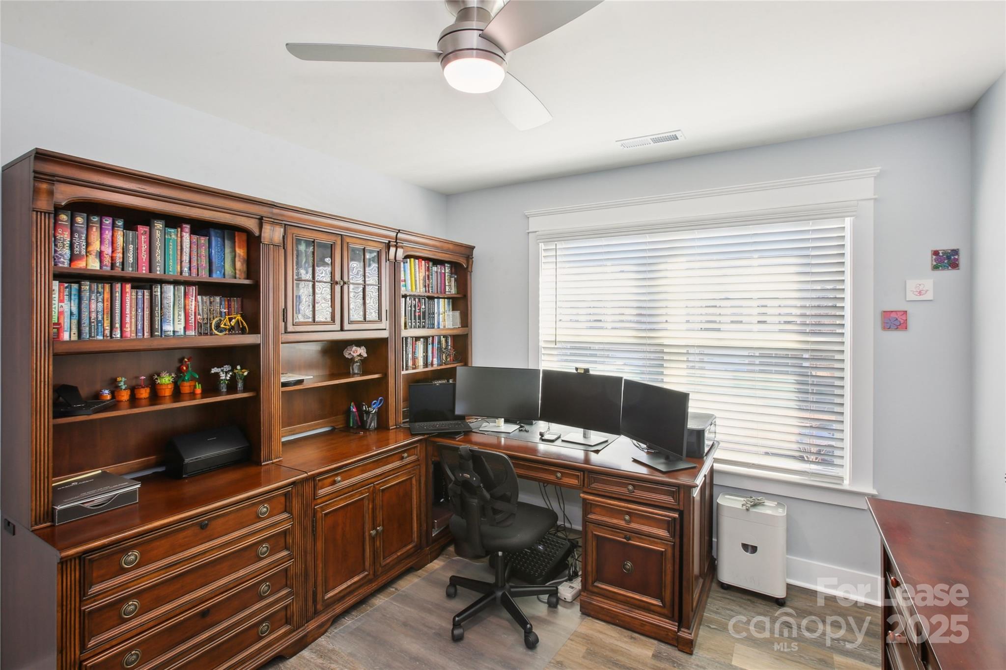 The Townhomes at McKee Glen - Residential Lease