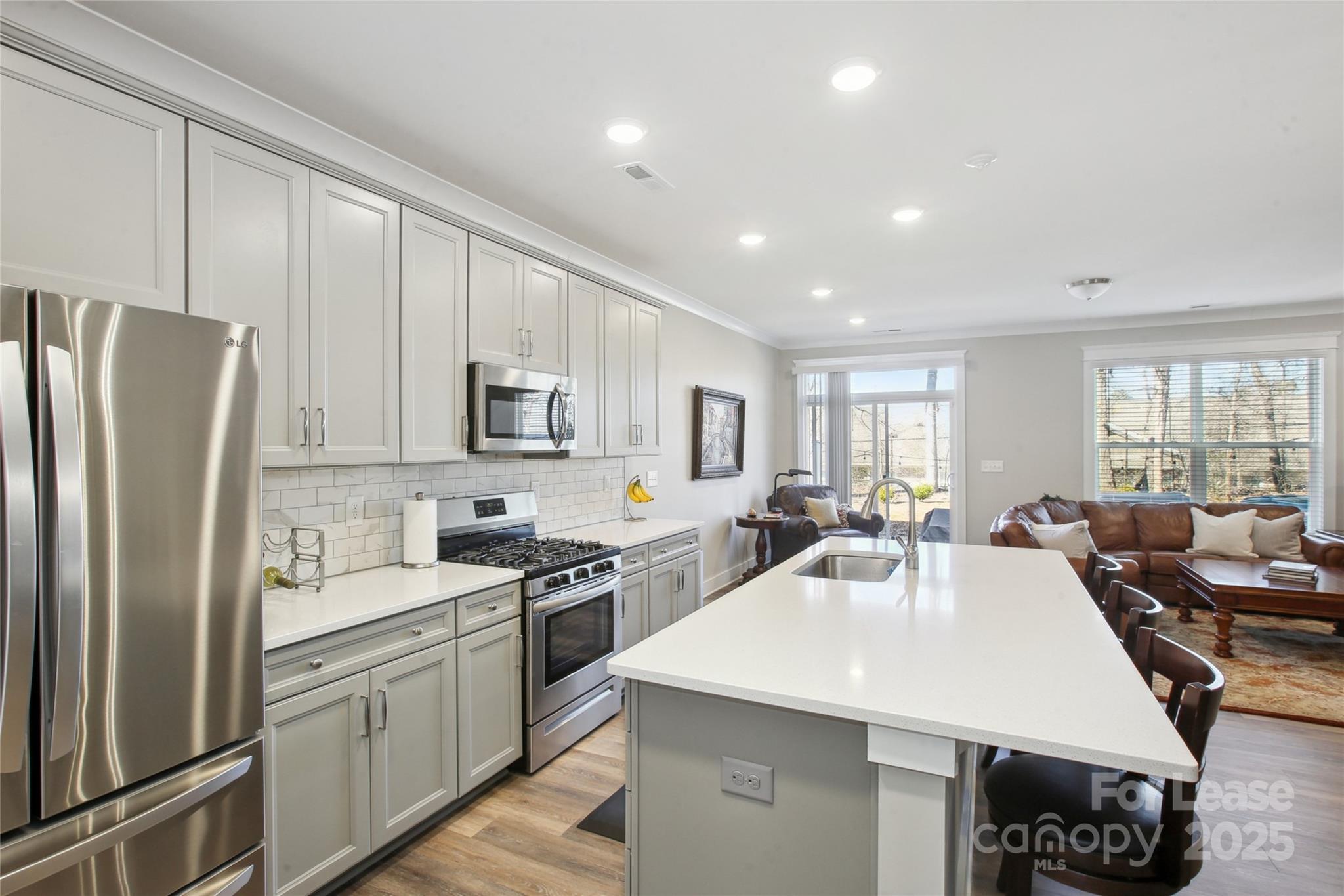 The Townhomes at McKee Glen - Residential Lease