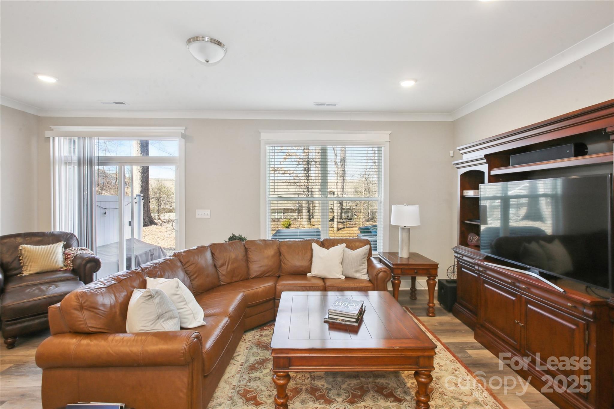 The Townhomes at McKee Glen - Residential Lease