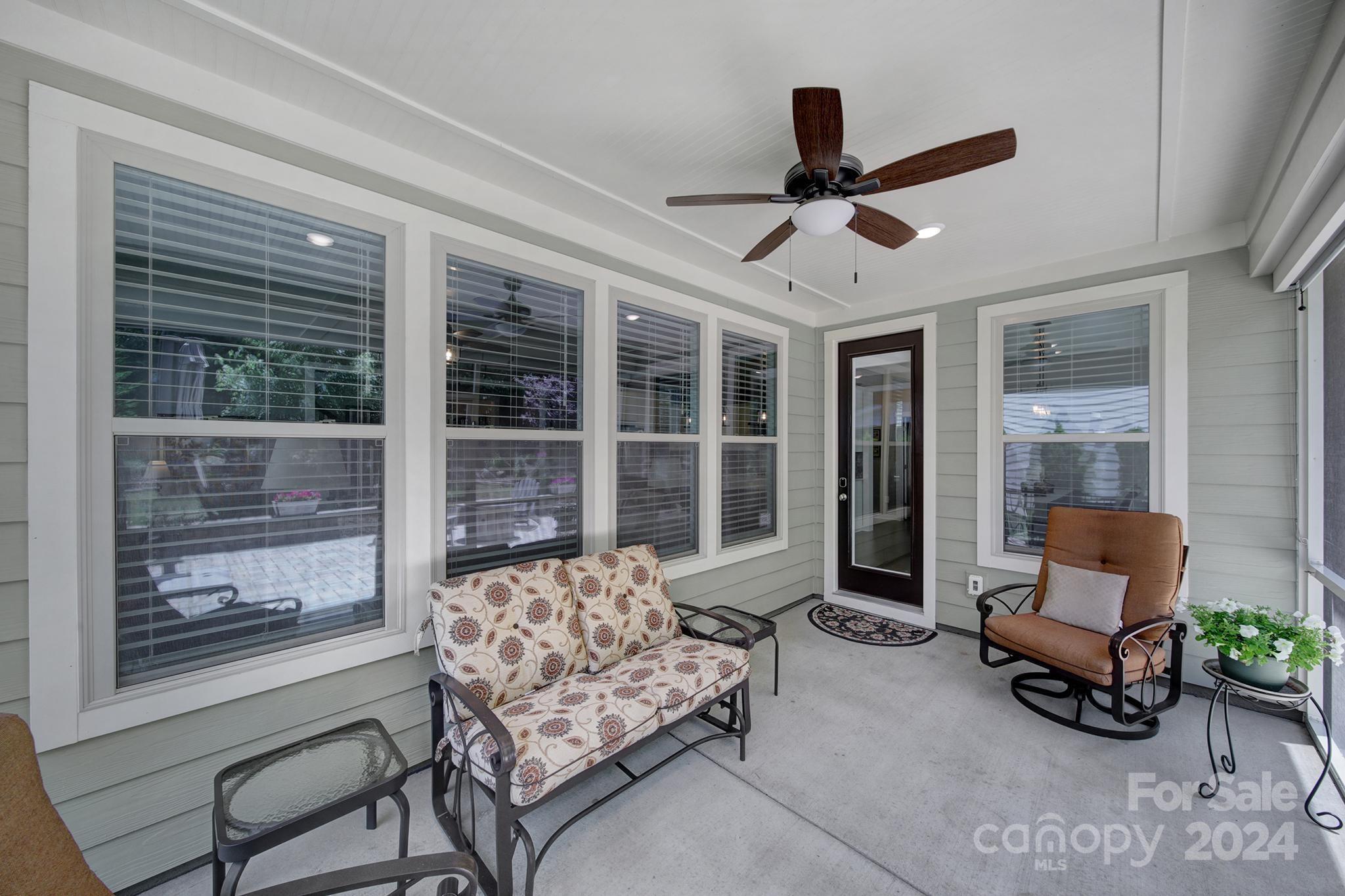 Paddlers Cove - Residential