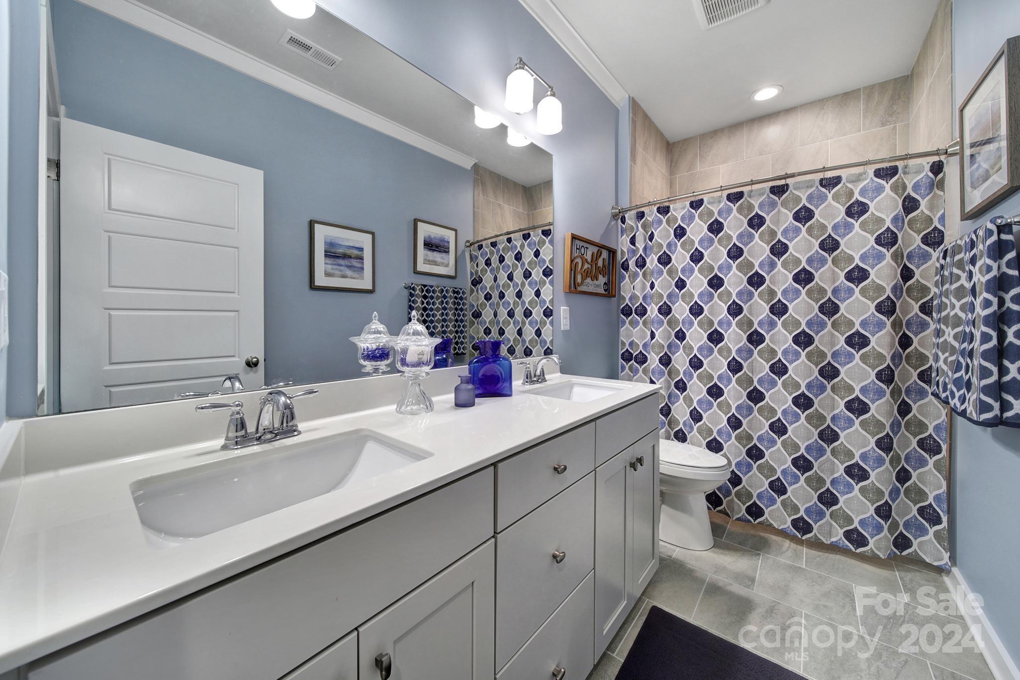 Paddlers Cove - Residential