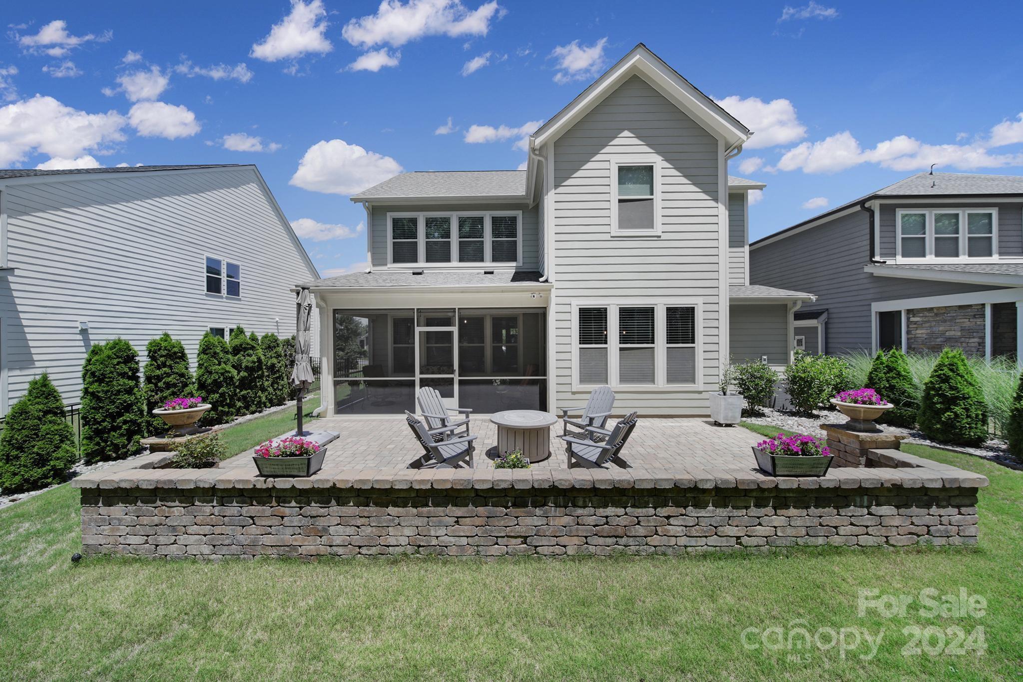 Paddlers Cove - Residential