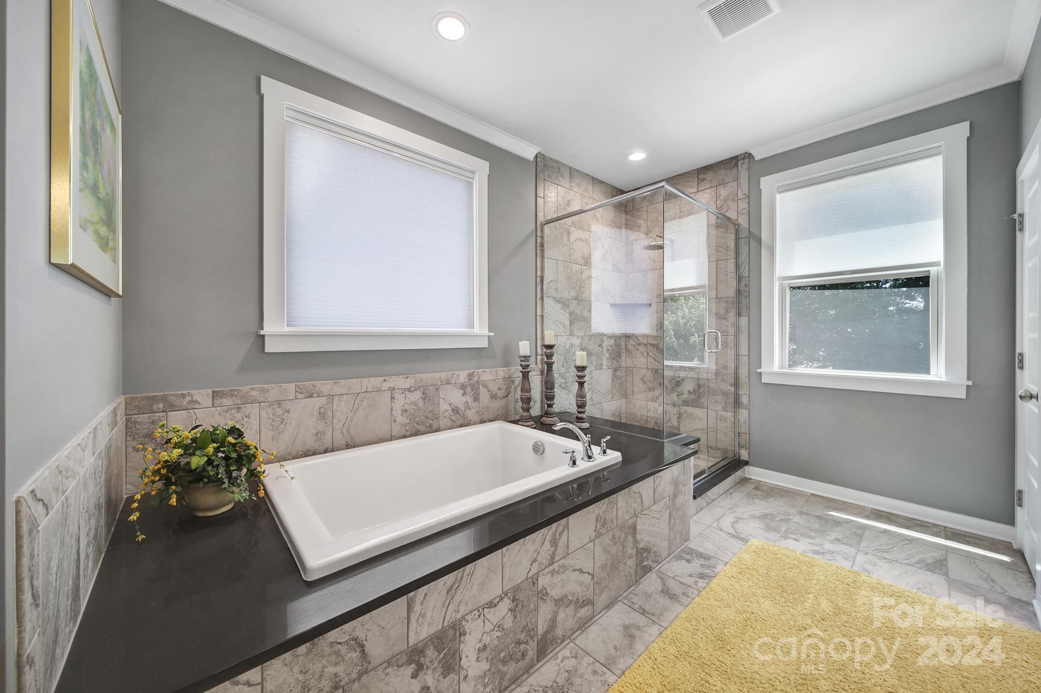 Paddlers Cove - Residential