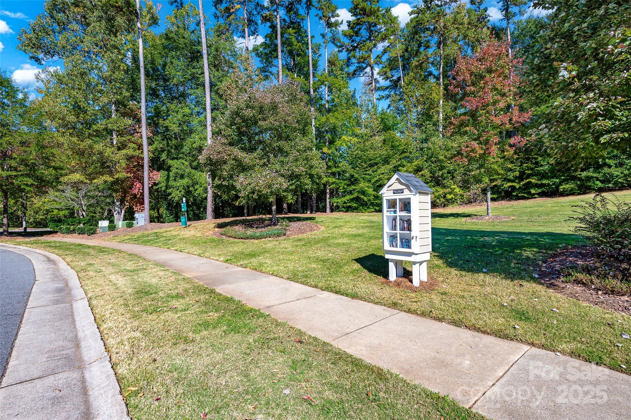 Wellesley - Residential