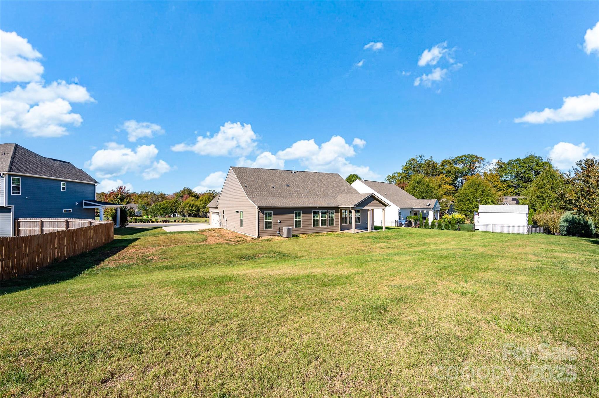 Wellesley - Residential