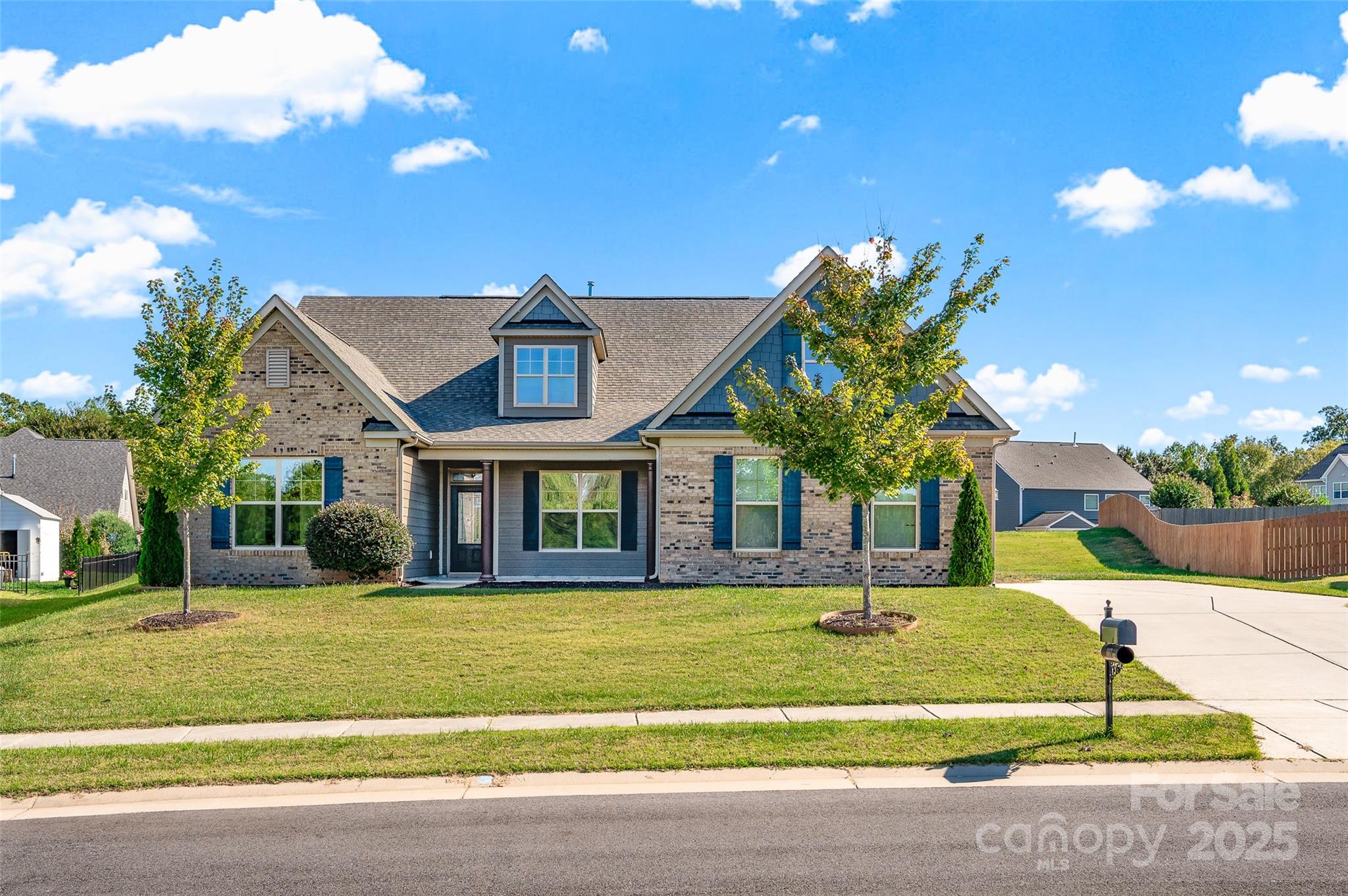 Wellesley - Residential