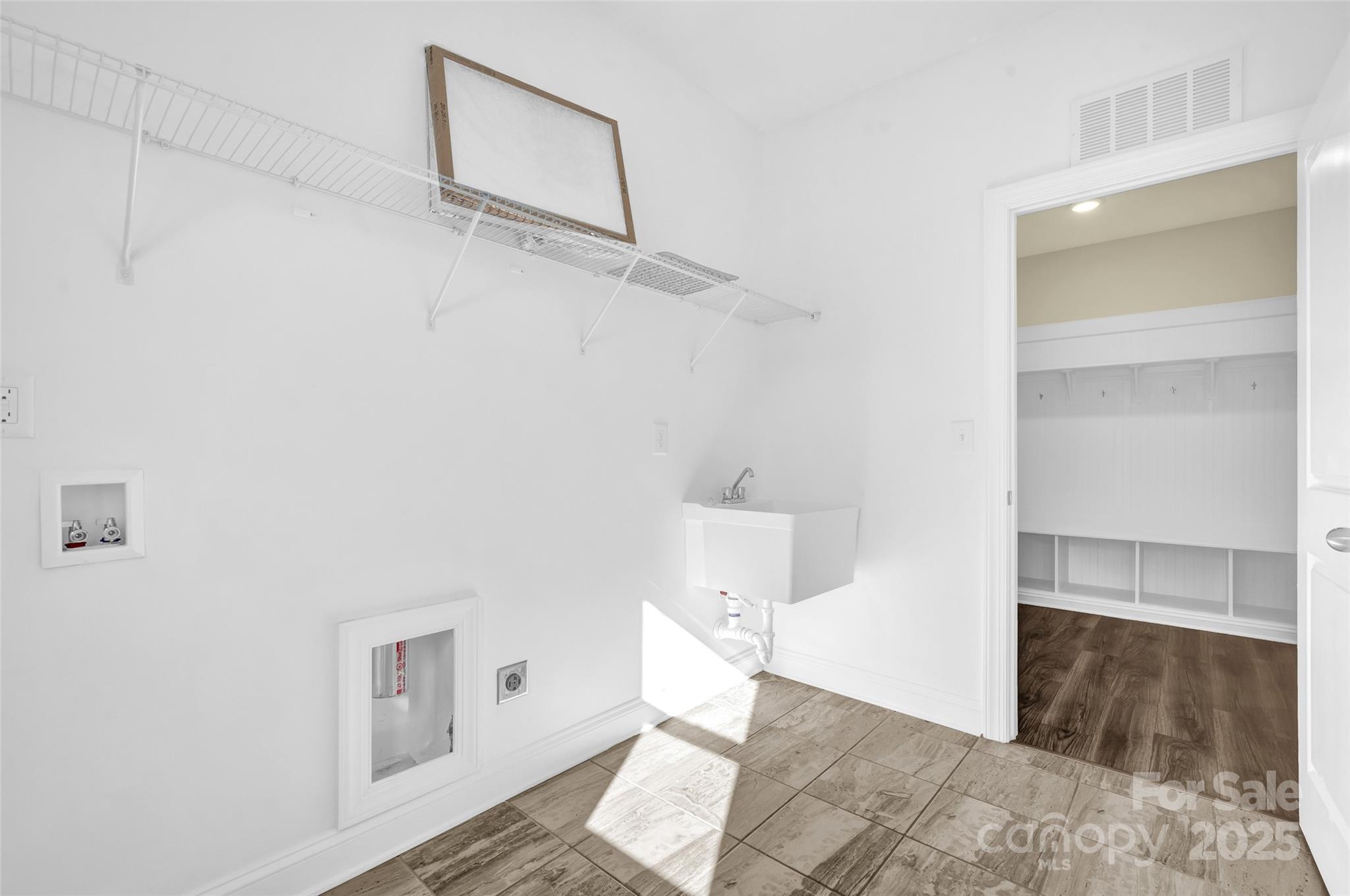 Wellesley - Residential