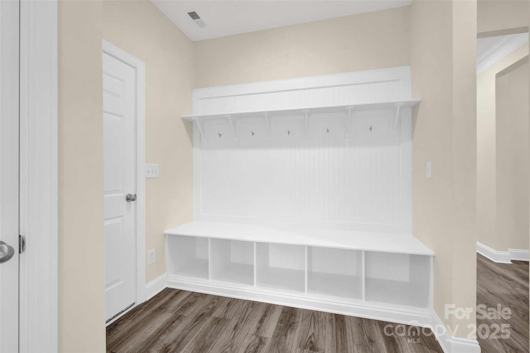 Wellesley - Residential