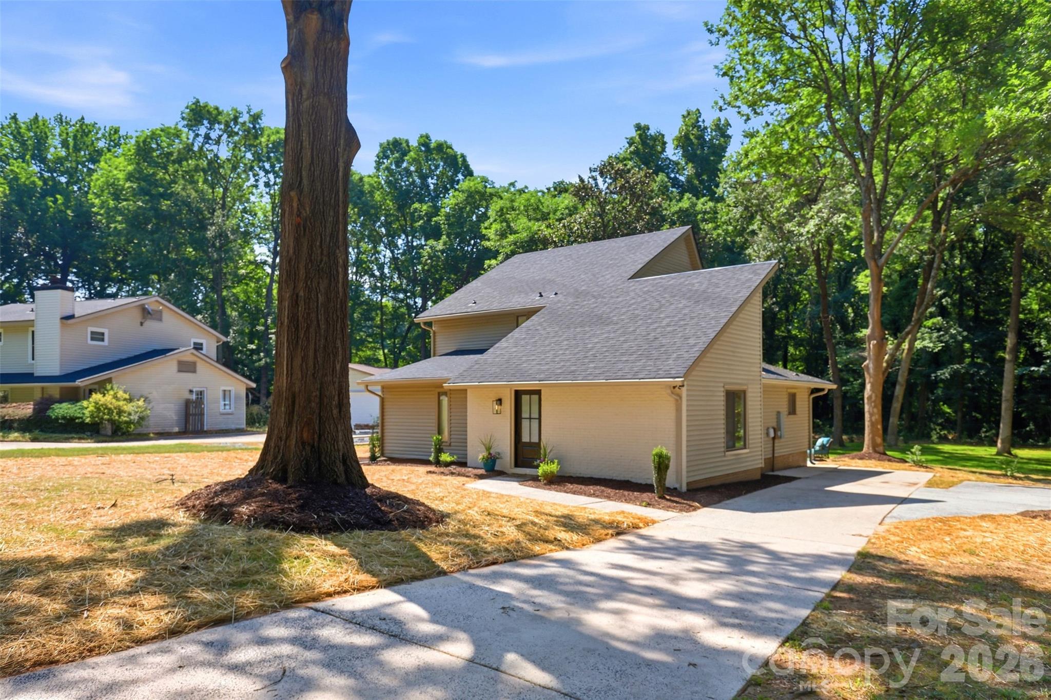 5908 Mcnair Road