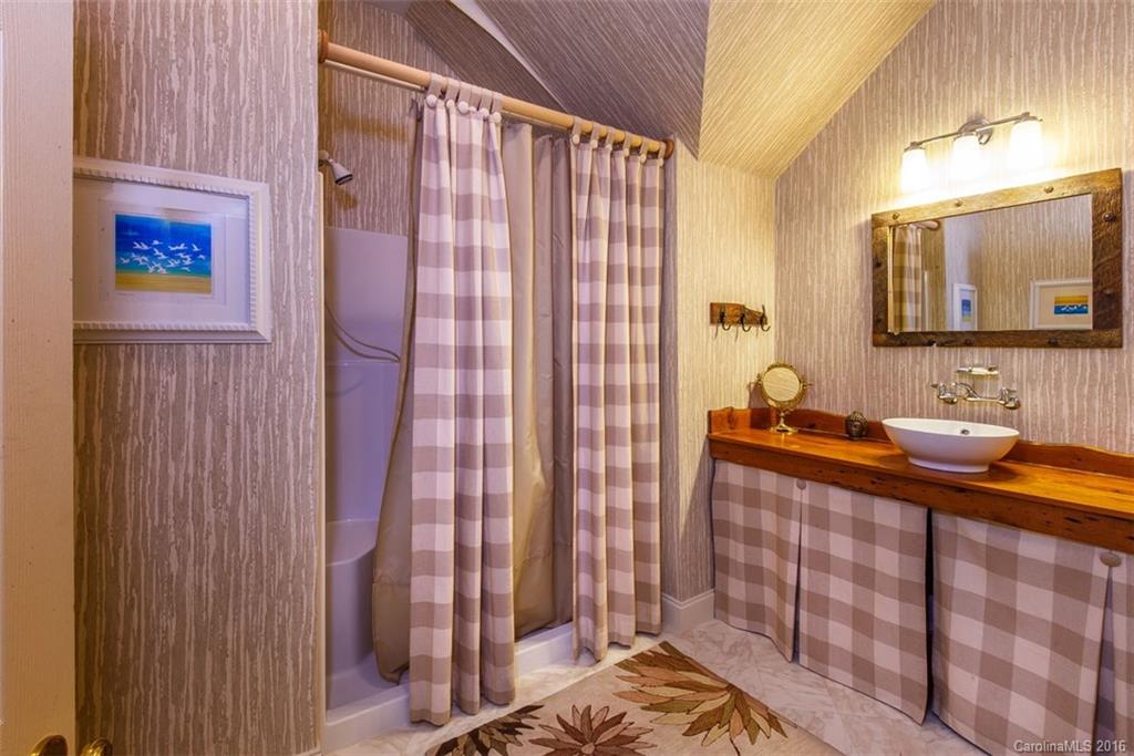 Glen Cannon - Residential