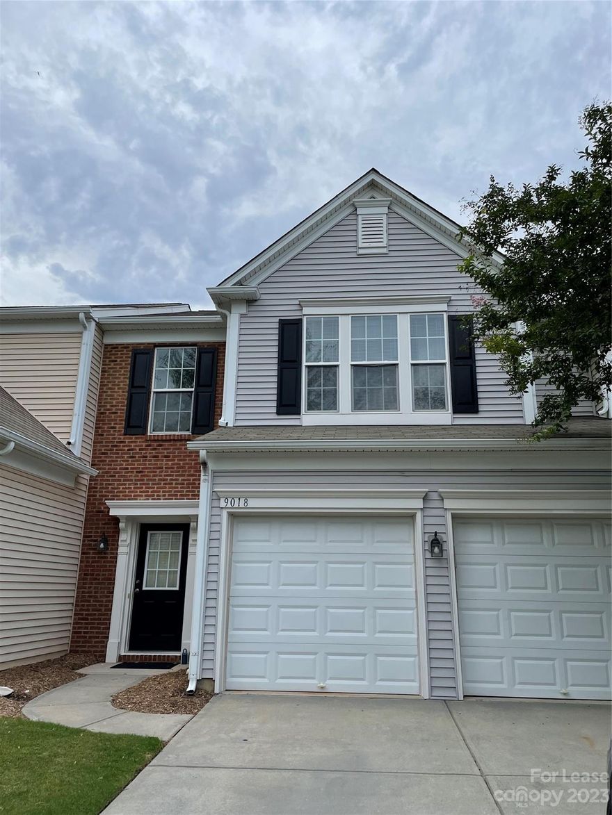 Amazing location in Ballantye , walking distance to Blakeney, And all the shopping in the area . Top rated schools. Very clean and well maintained non-smoking home.