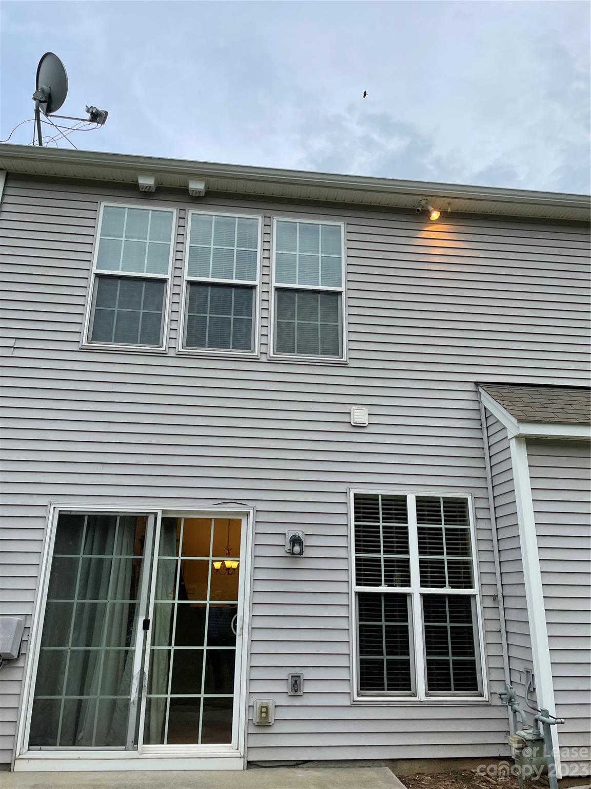 Blakeney Preserve - Residential Lease