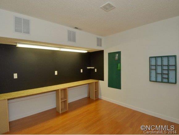 Rambling Ridge - Residential