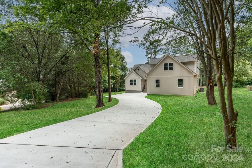 Tucked away in a serene setting, your ideal home awaits! This spacious home provides a perfect balance of roominess and practicality. With 4 bedrooms & 3 full baths, and a bonus room with its own full bathroom, this home is made for comfort!

The exterior walls, built with 2x6 framing, ensure structural integrity and maximize insulation efficiency, keeping your costs down. Tiled walls, floors, and showers adorn each bathroom, while insulated interior walls promise serenity and privacy.

Let natural light in through the Pella double-hung windows, illuminating the laminate flooring. The gourmet kitchen is a culinary delight, featuring sleek black stainless-steel appliances that marry style with functionality.

Right behind this home is Harrisburg Park, offering endless opportunities for outdoor recreation and family enjoyment. 

From its thoughtful design to its meticulous attention to detail, this home is a testament to refined living. Don't miss the opportunity to make it yours