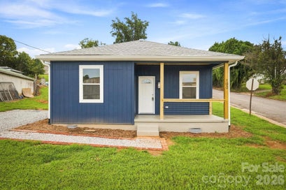 100 Gardner Street Hickory NC 28601