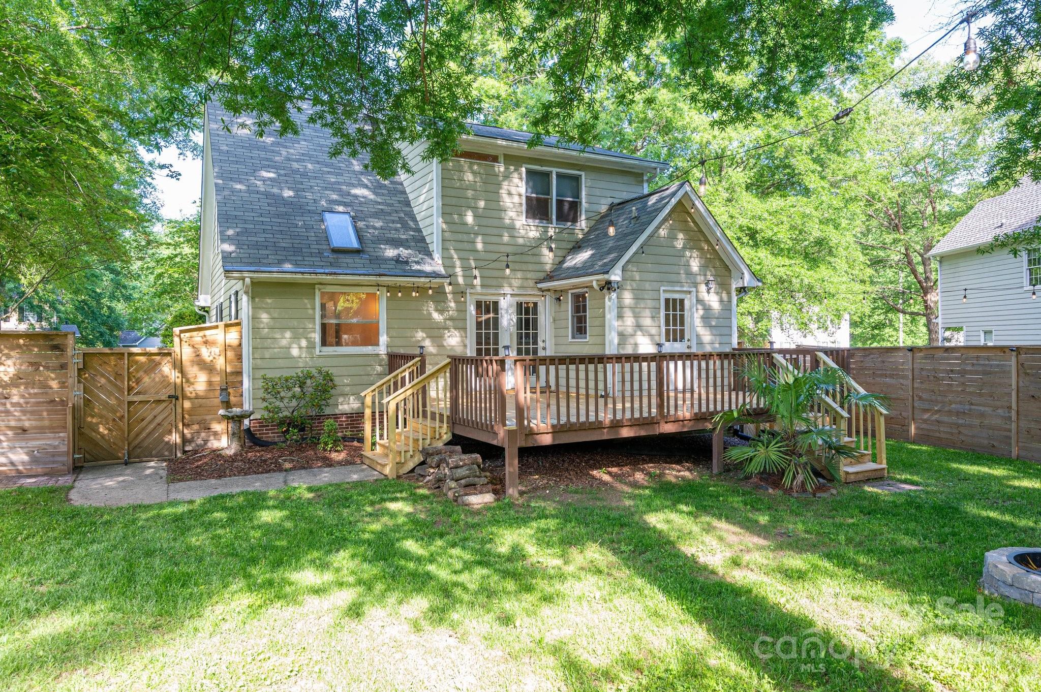 Creek Side - Residential