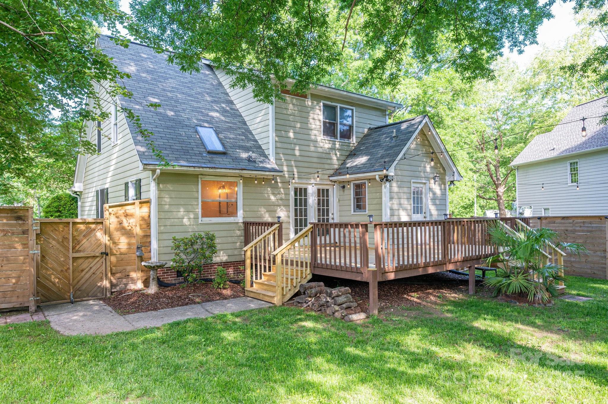 Creek Side - Residential