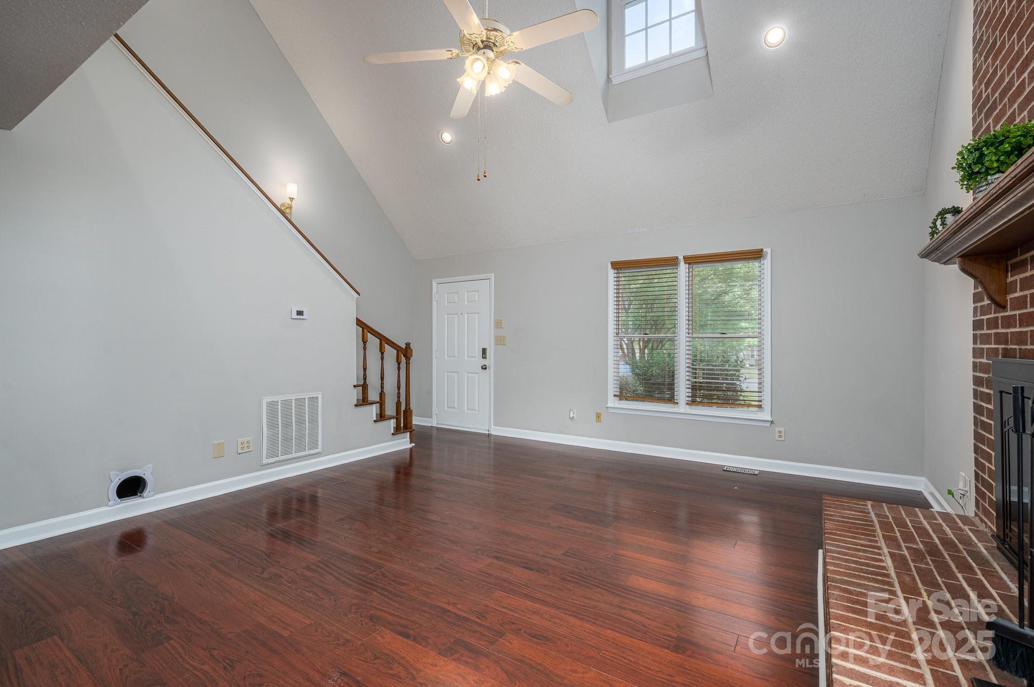 Creek Side - Residential