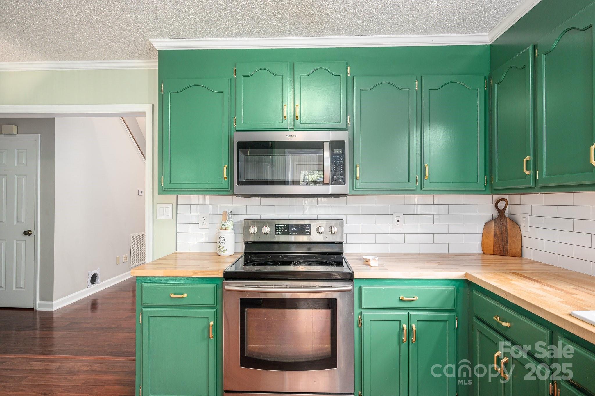 Creek Side - Residential