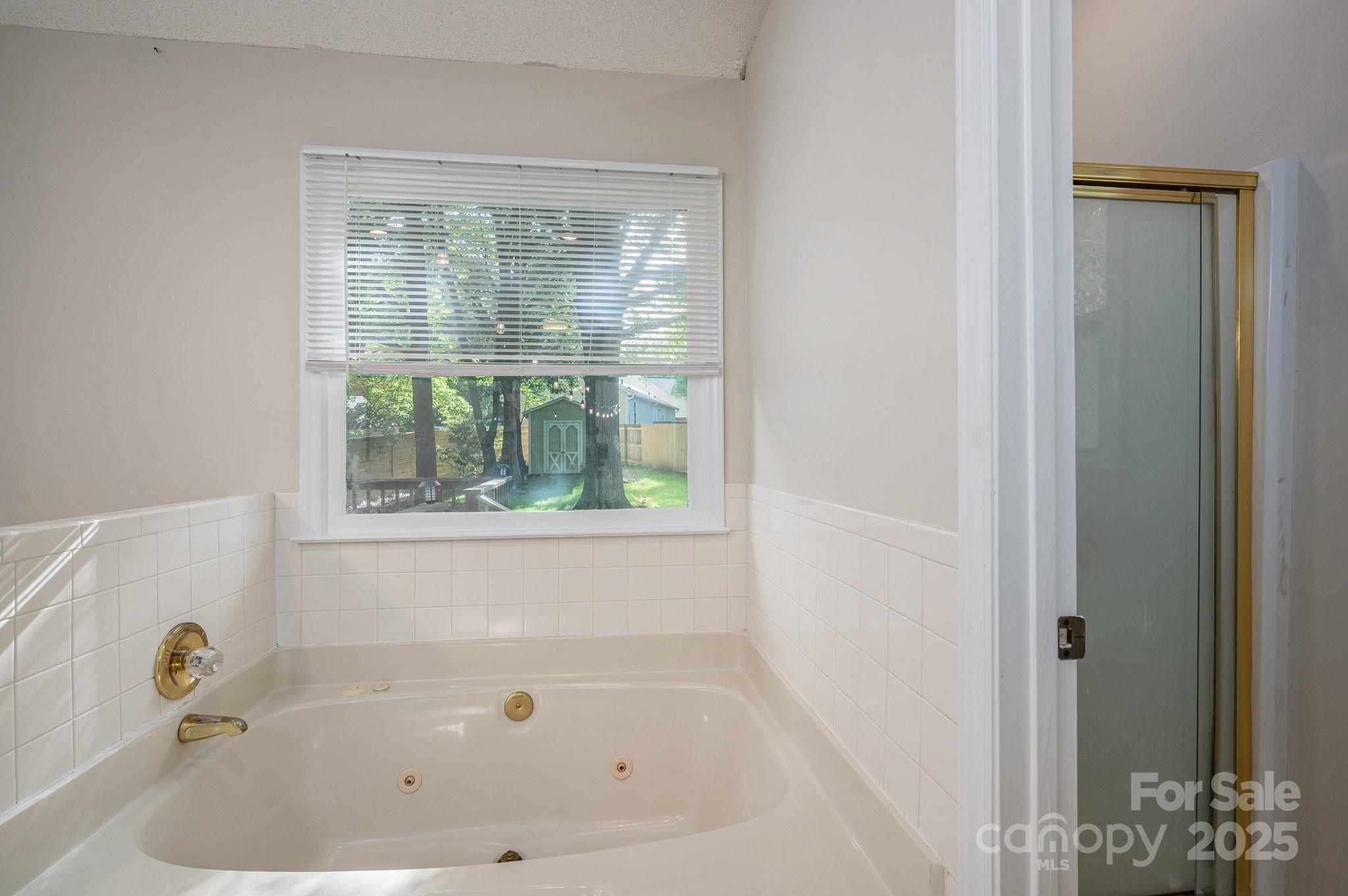 Creek Side - Residential