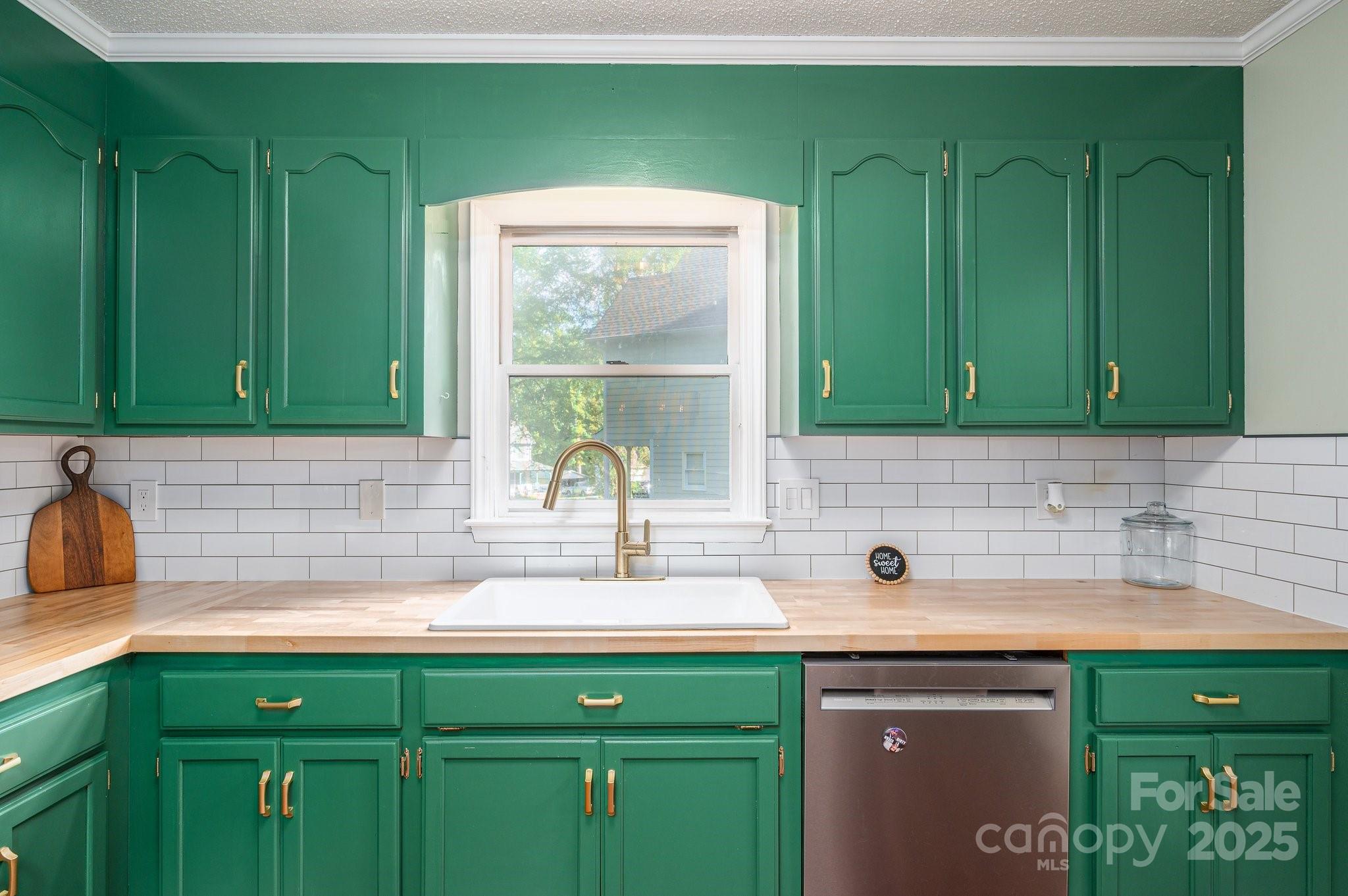 Creek Side - Residential