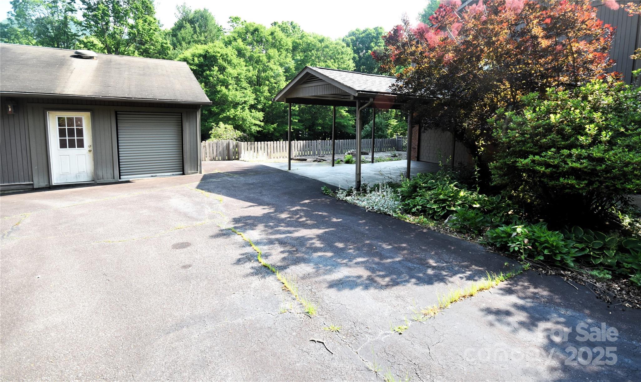 41 Balsam Shadows Road